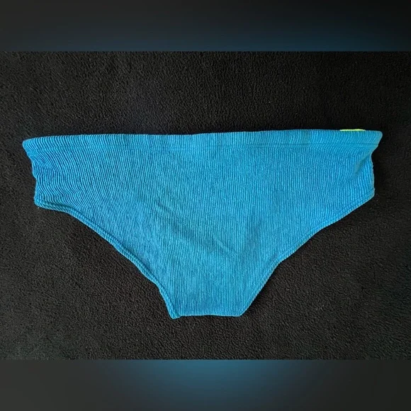 Gazelle New York Men’s Vintage Bikini Speedo Swimsuit Low Rise Drawstring
